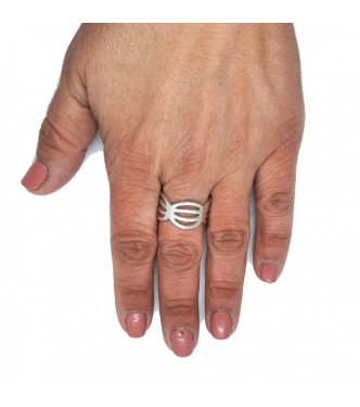 R002450 Genuine Sterling Silver Ring Solid Hallmarked 925 Handmade